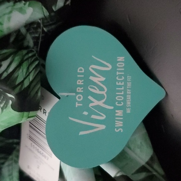 Torrid Vixen Green Palm Cutout One Piece Swimsuit 0 & 3 - Picture 10 of 11